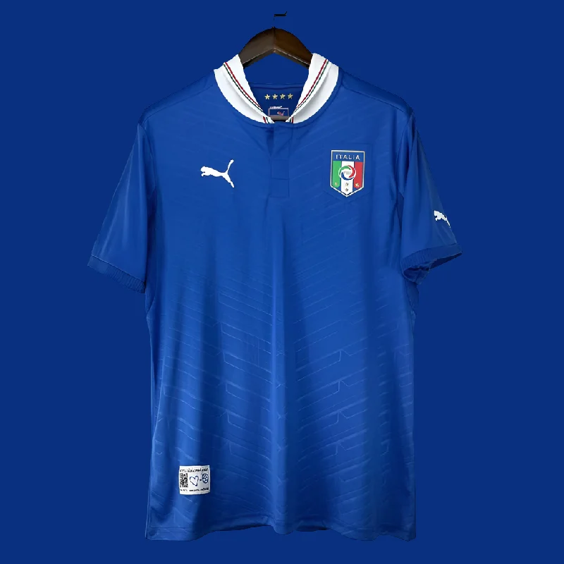 Italia 2012 euro home used