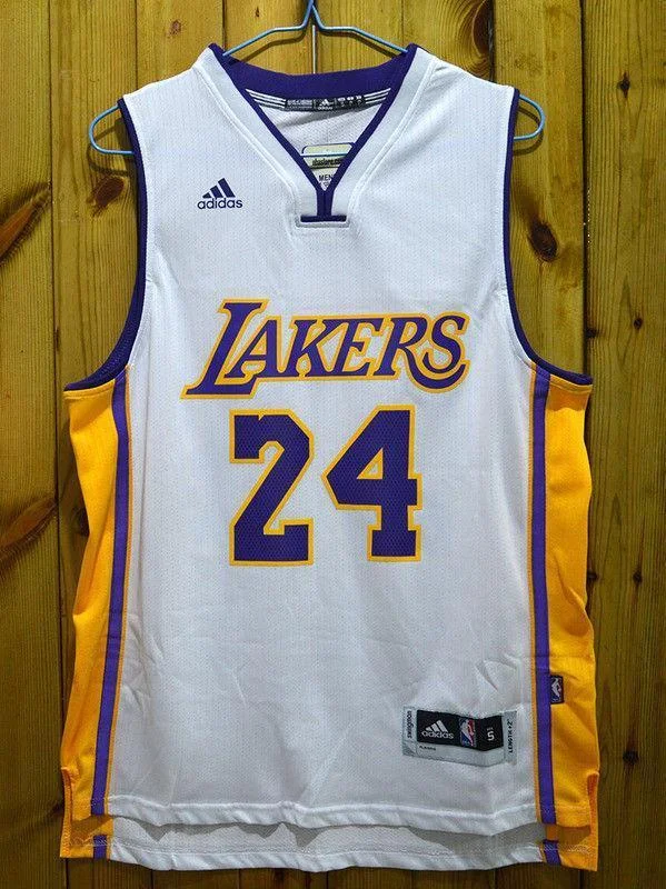 Men 24 Kobe Bryant Jersey White Los Angeles Lakers Swingman Jersey