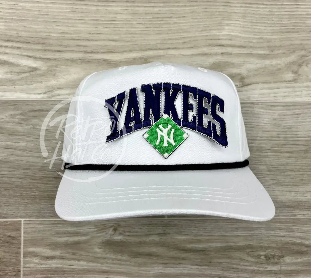 Vintage 90s New York Yankees (Navy Arch) Patch on White Retro Hat w/Black Rope